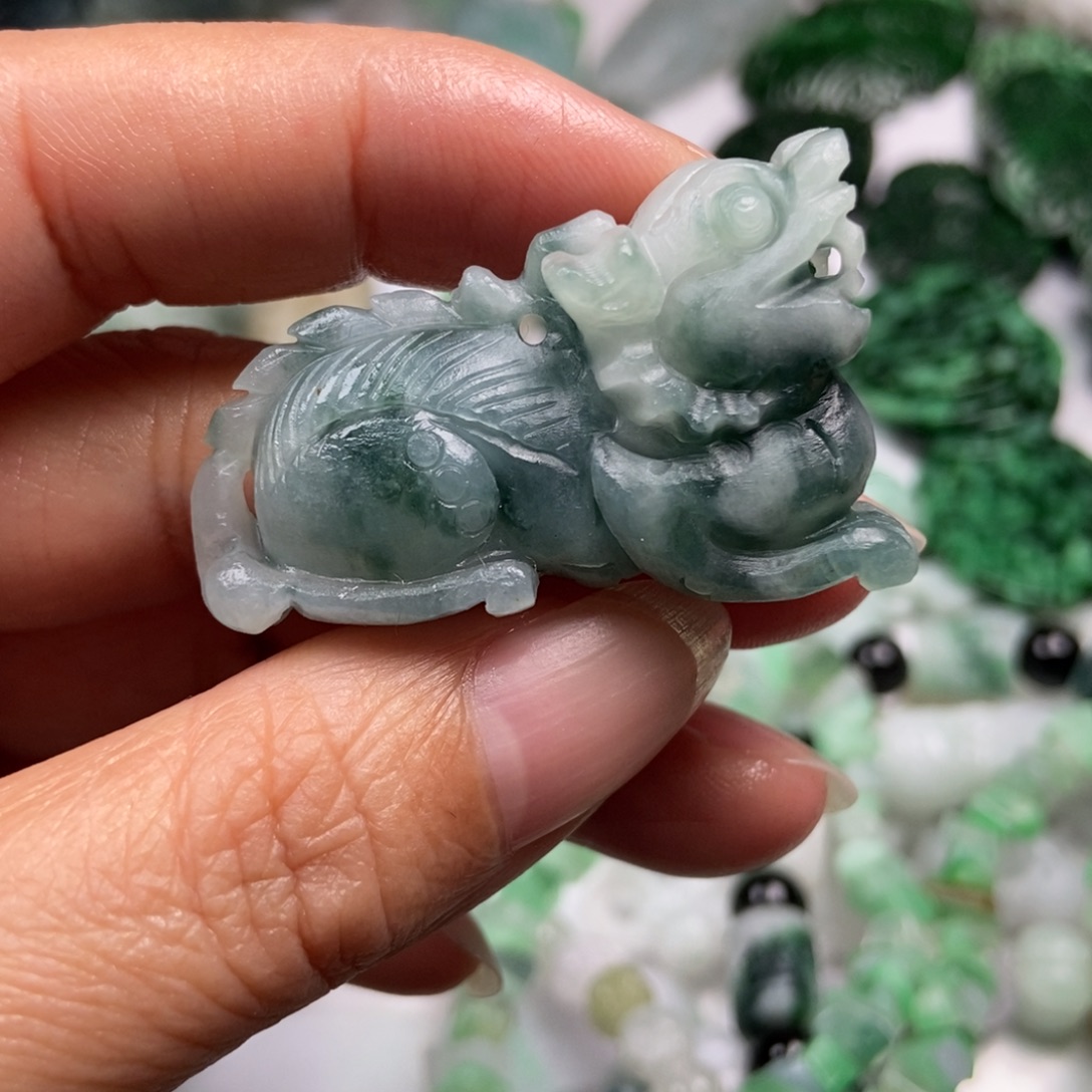 定制翡翠未镶嵌翡翠
