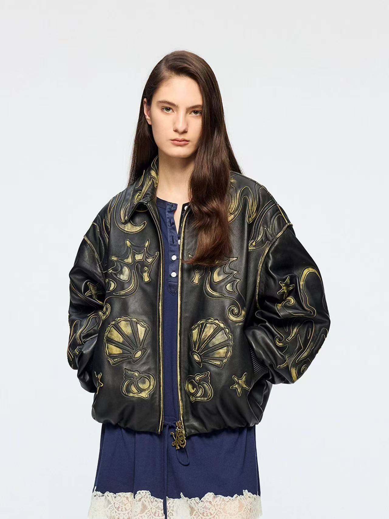 UOOYAA/乌丫2026春季新款「奇幻海底」贴布绣擦色皮夹克17999