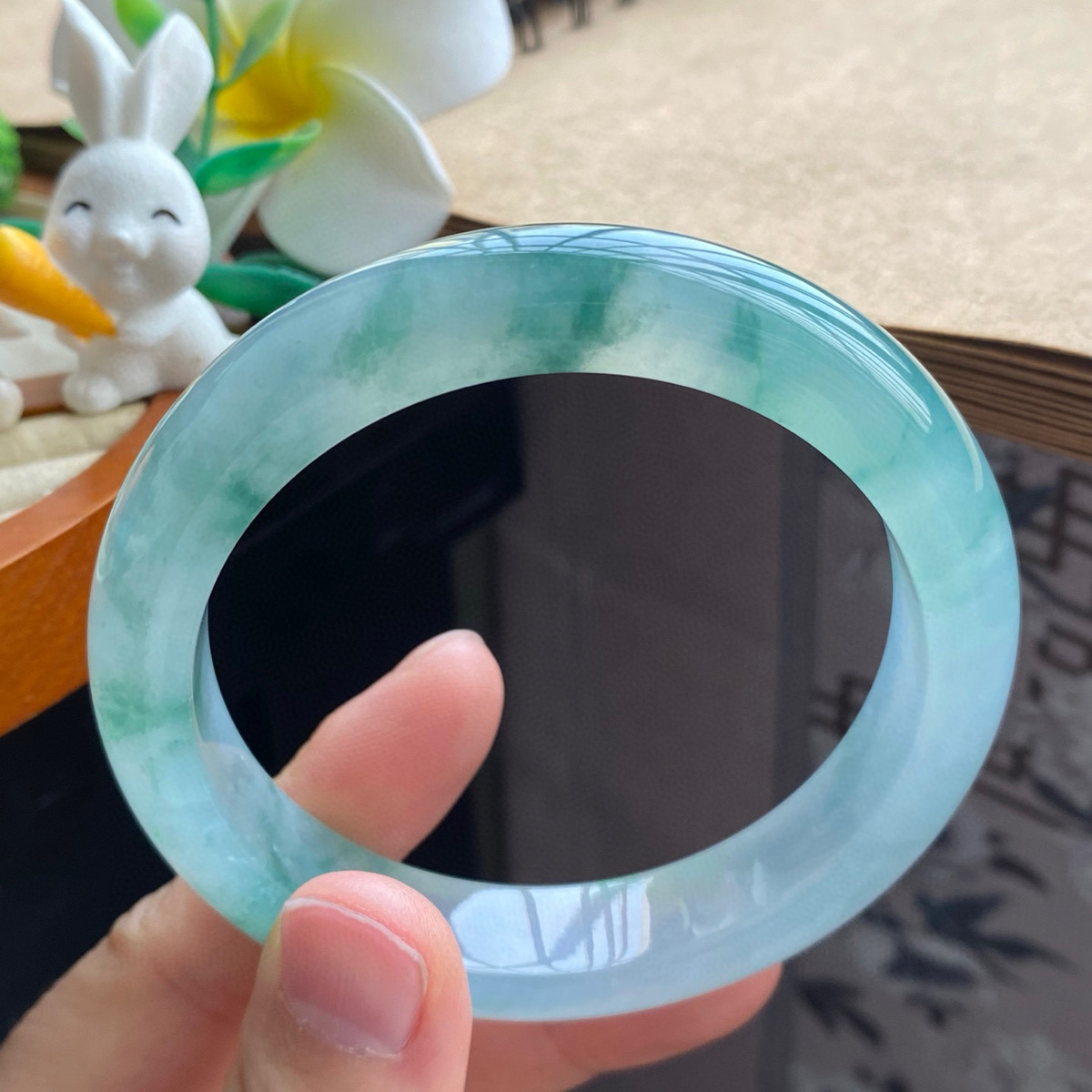 4.1批2560号翡翠手镯60-12.6-9.1冰飘花！缕缕飘花贵在鲜活！或聚