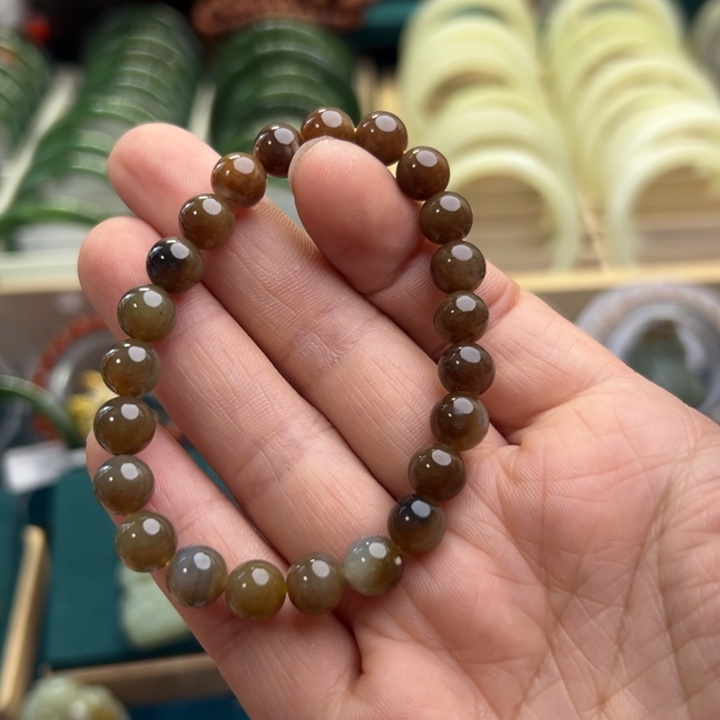 和田玉（糖玉）手链未镶嵌卡8