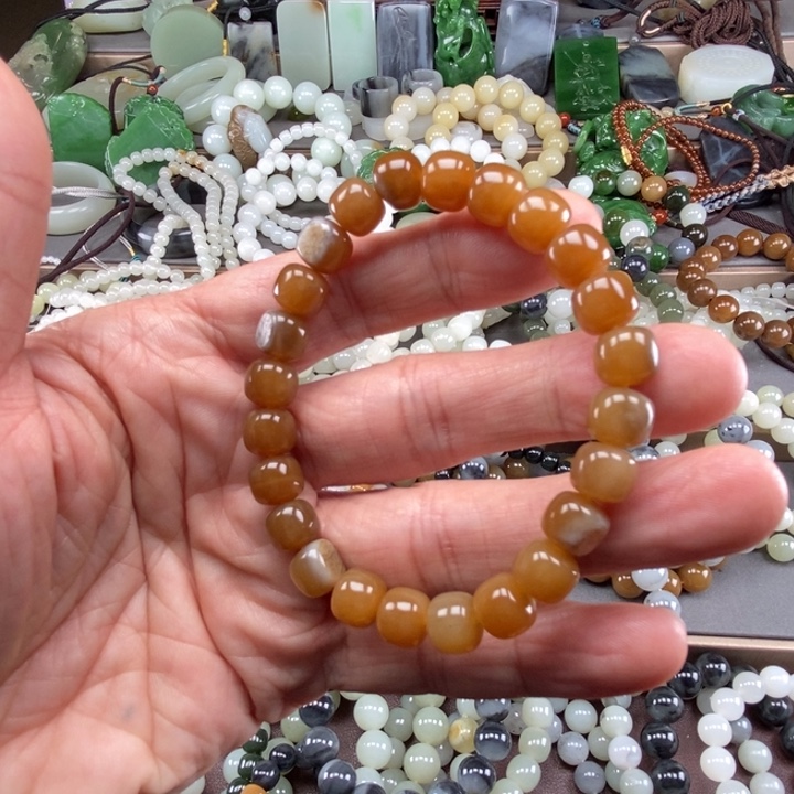 小***的和田玉未镶嵌挂件