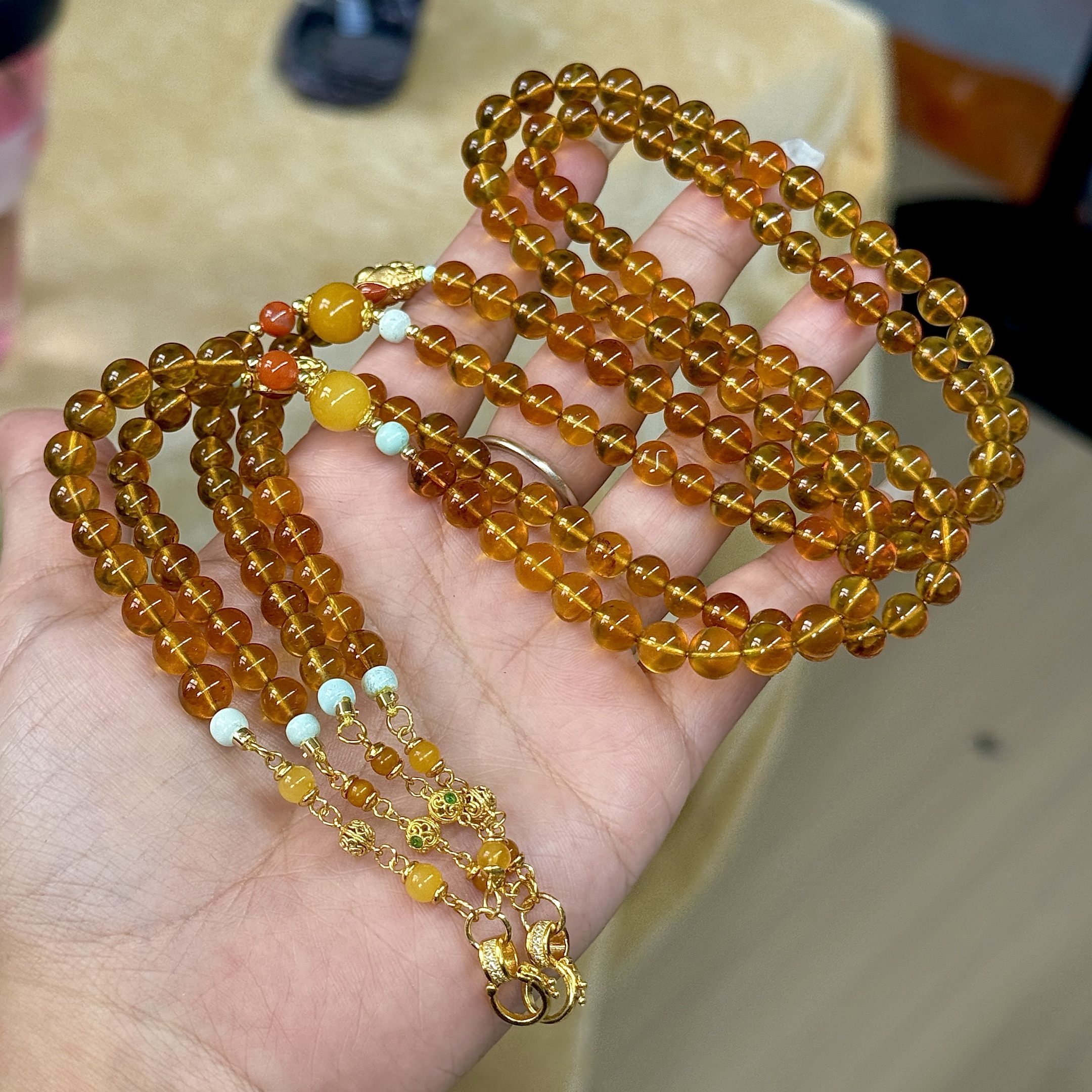 【XYY】血蜜琥珀项链-约6mm（多样性发其一）-A02824