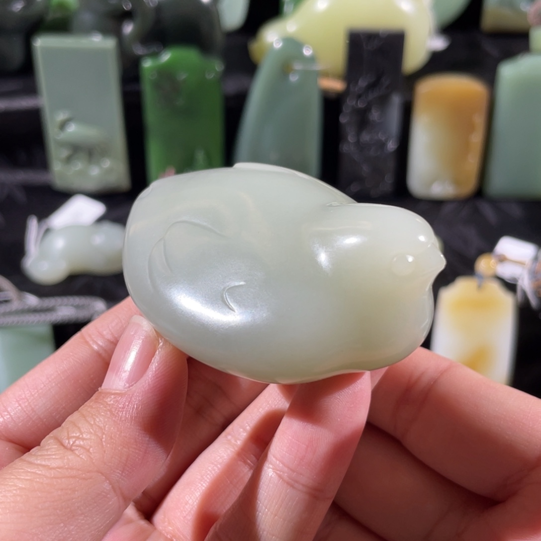 和田玉未镶嵌挂件