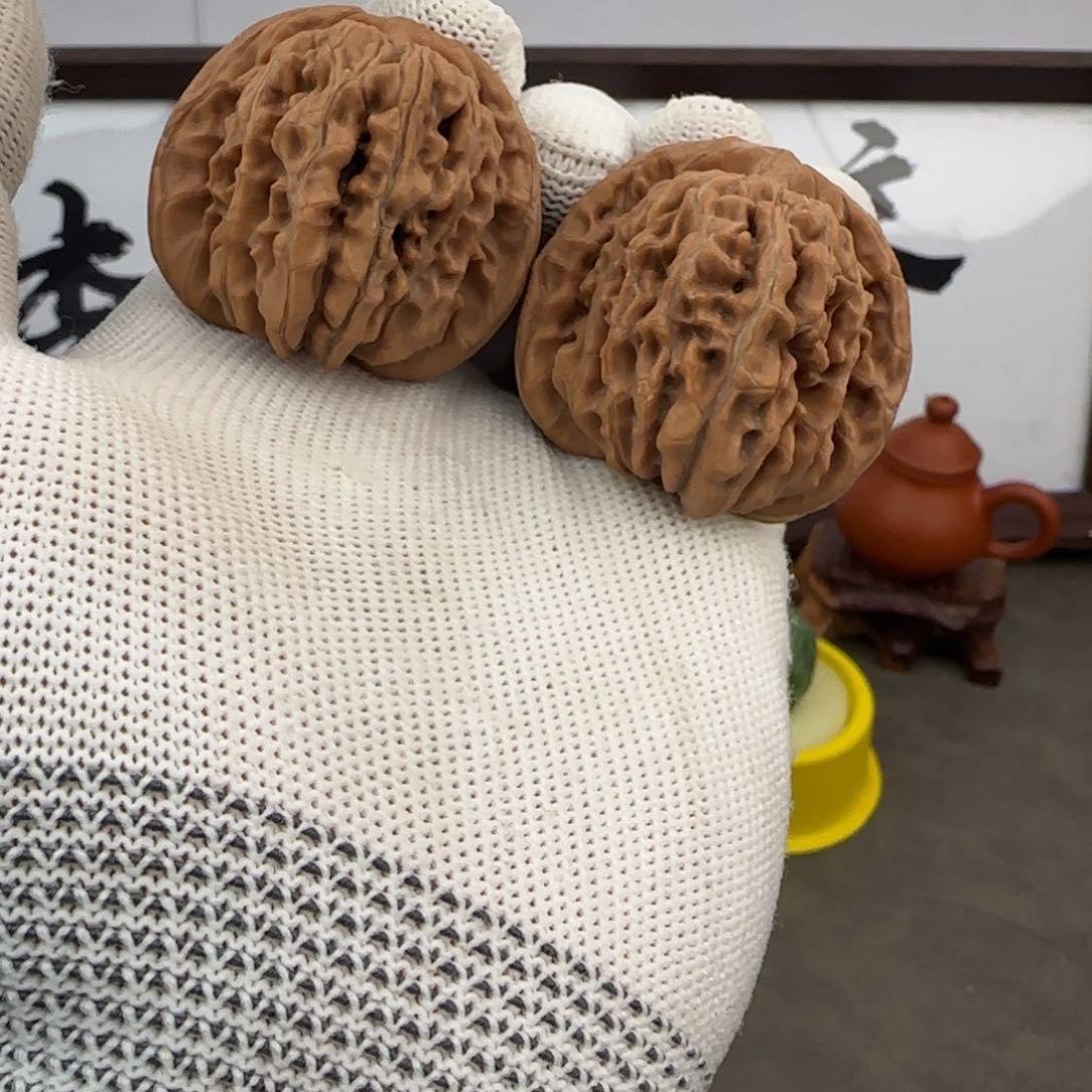 文玩核桃把件平谷楼