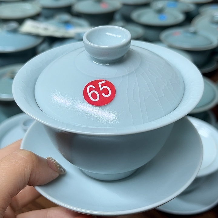 瓷片原产地阿道夫很快乐