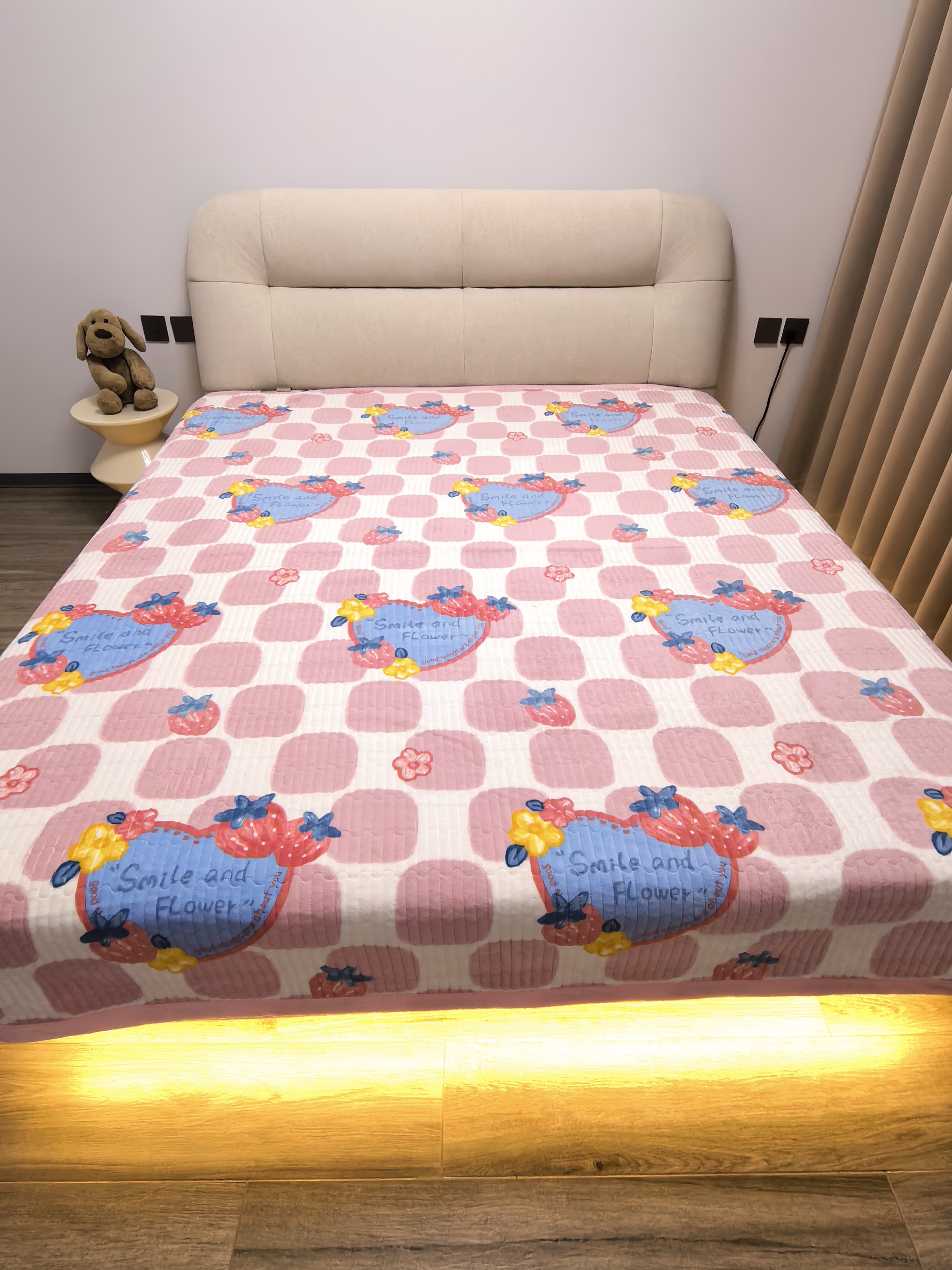 【爱心草莓】A类加绒可水洗绗缝双面款床盖柔软亲肤