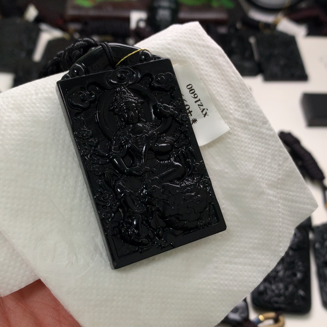 天然缅甸a货钢琴黑挂件