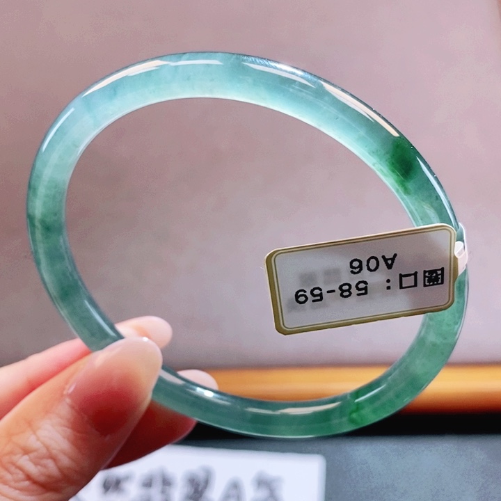 翡翠未镶嵌手镯翡翠手镯10