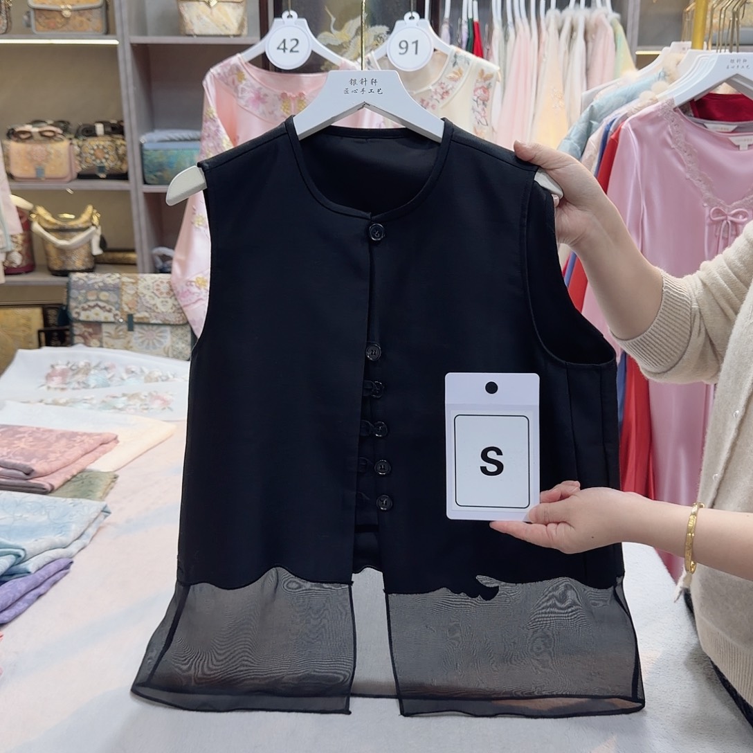 胖***麻非遗传承人的精神风貌和精神