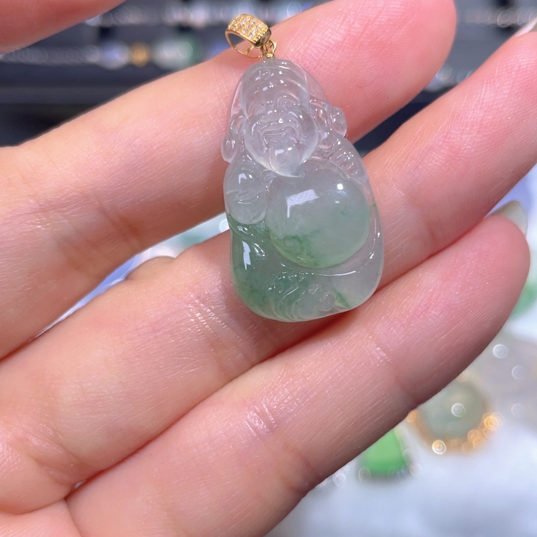 颈饰18K金镶嵌翡翠翡翠