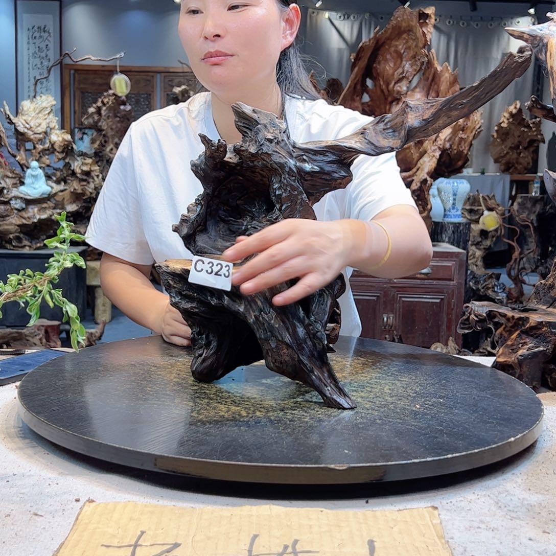 摆件浪*?323gggggggg 