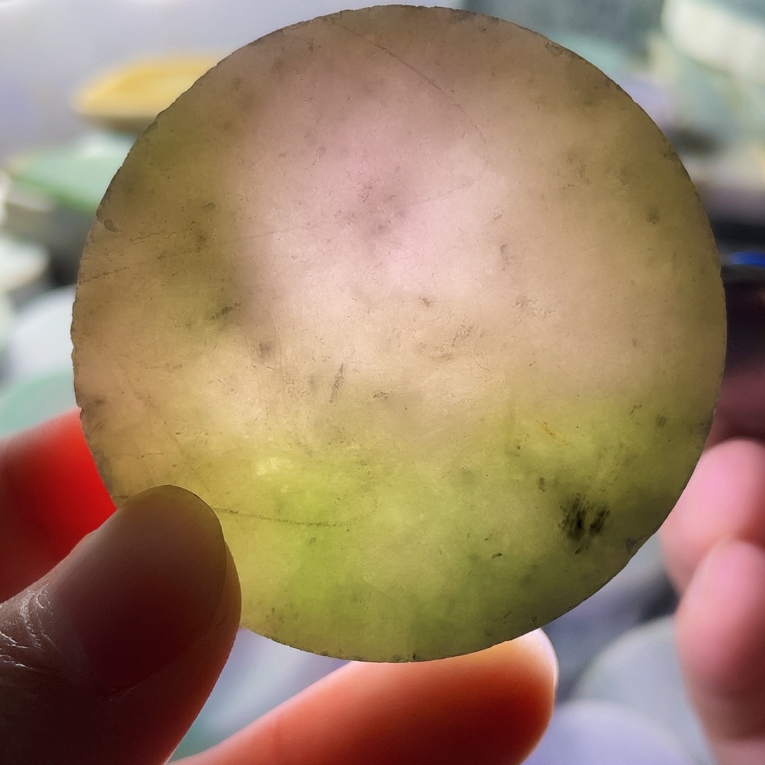 翡翠颈饰未镶嵌毛料9