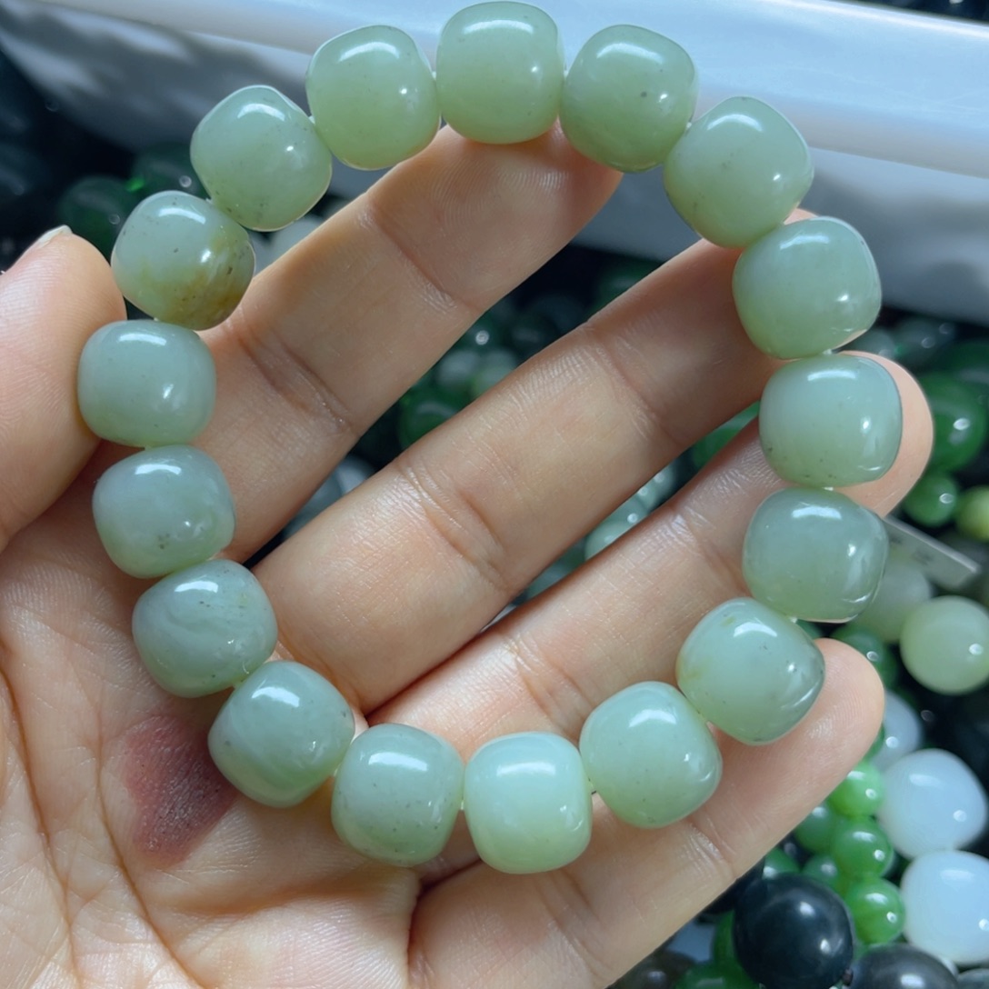 未镶嵌手链和田玉