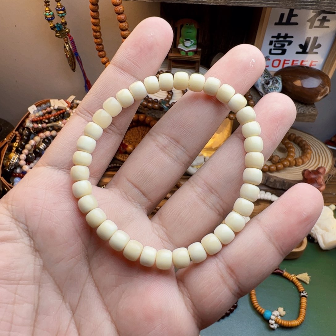 菩提根/象牙果手串