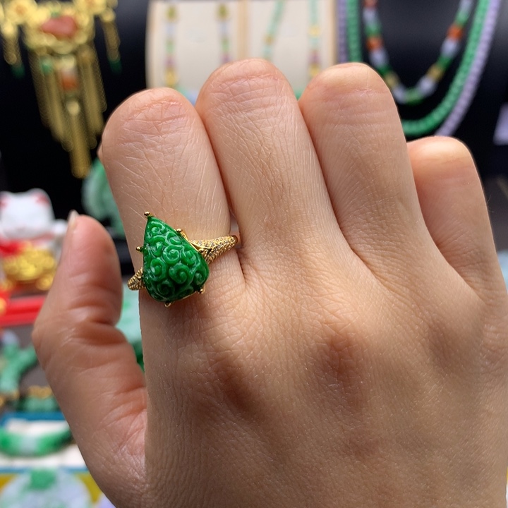 翡翠未镶嵌戒指翡翠戒指