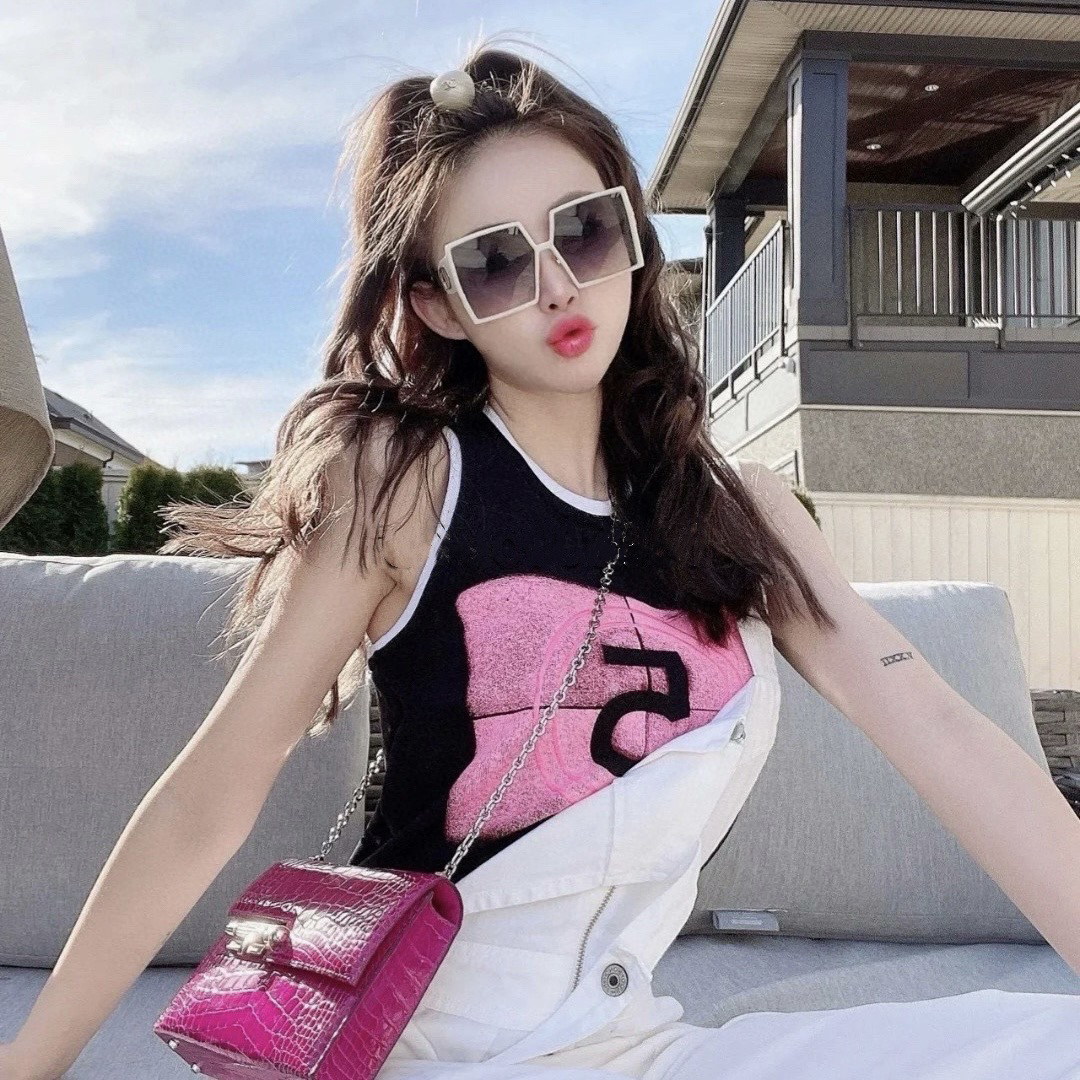 99新 Chanel/香奈儿 A100330/5号黑粉撞色背心/38码