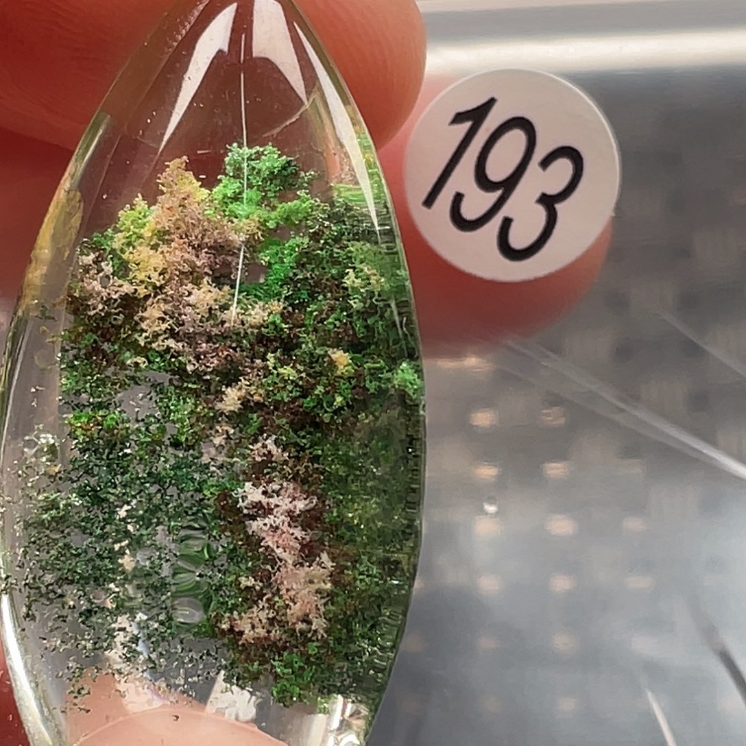 晓***溪水晶吊坠(不含链)未镶嵌天然