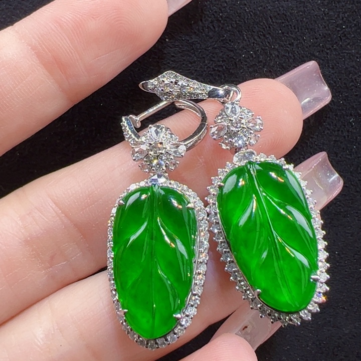 翡翠18K金镶嵌耳饰耳坠