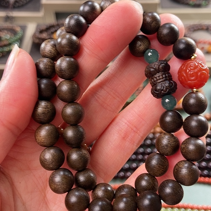 沉香手串0.8白棋沉香手串