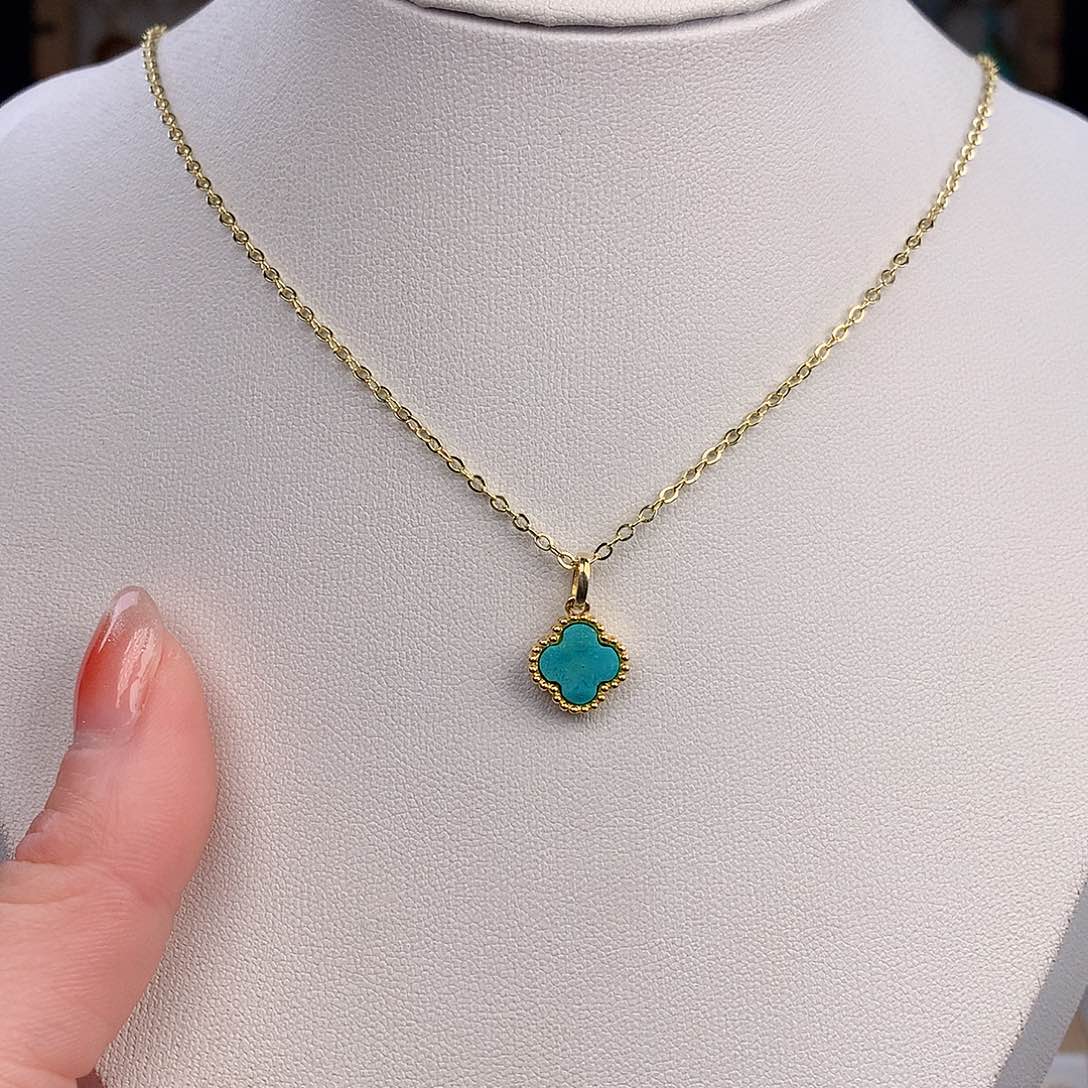 绿松石颈饰未镶嵌