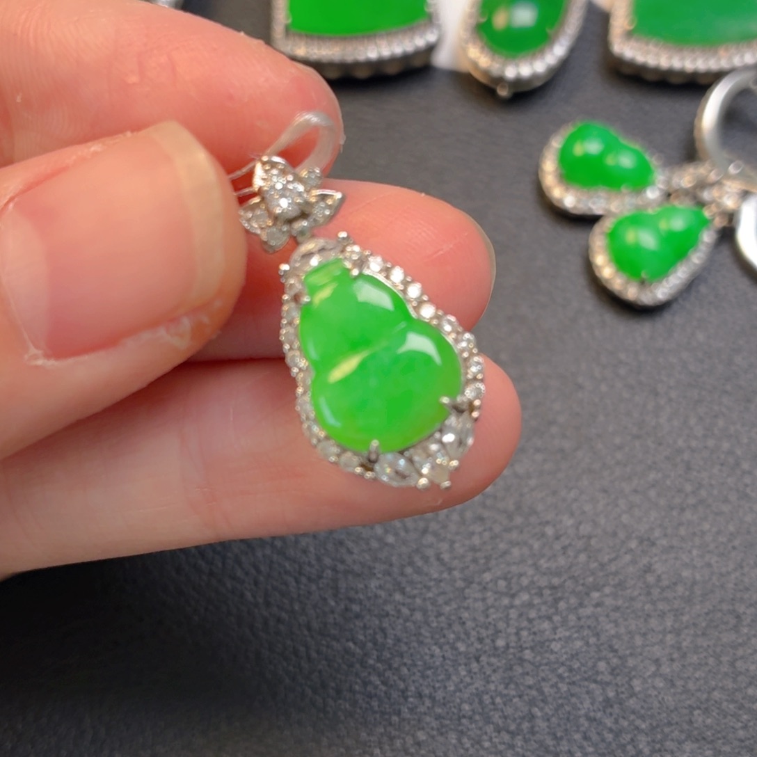 翡翠银S925镶嵌吊坠(不含链)