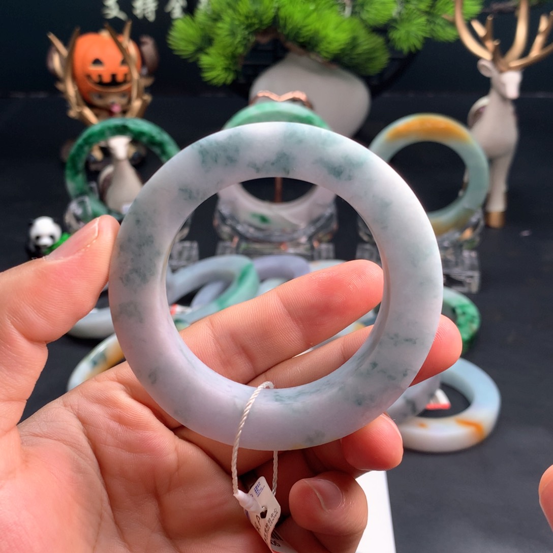 定制翡翠手镯未镶嵌