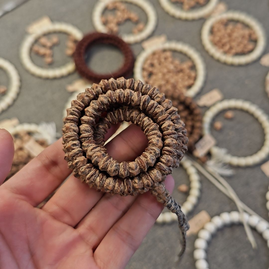 菩提老树红芽横打斜切