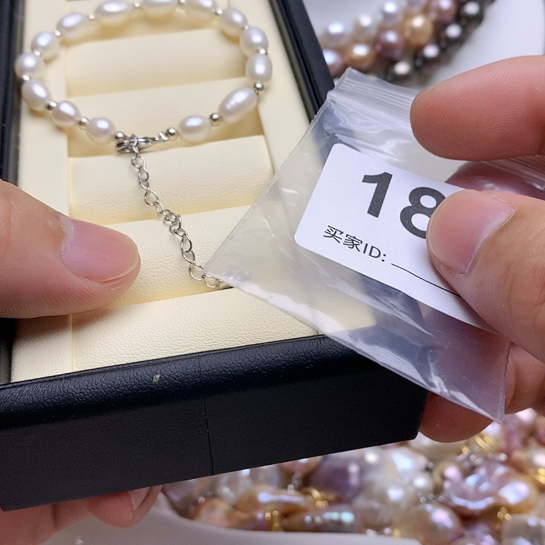 淡水珍珠未镶嵌颈饰180