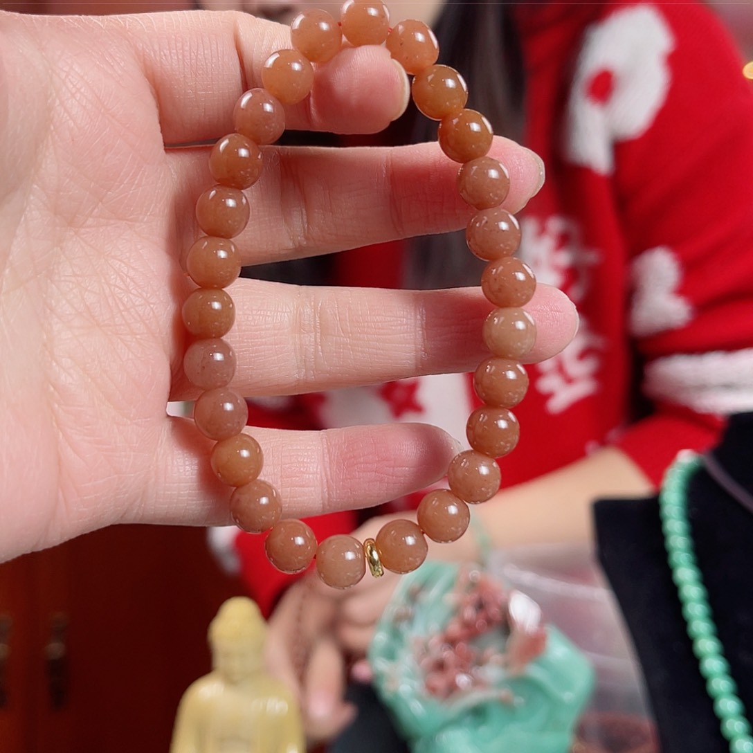 密玉（石英质玉）颈饰未镶嵌