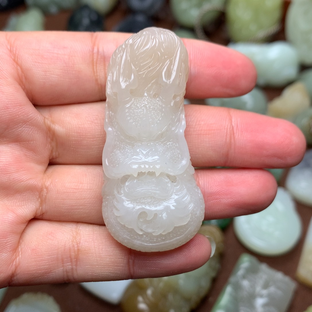 和田玉挂件未镶嵌