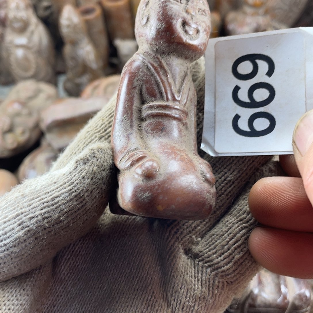 和田玉（糖玉）未镶嵌挂件