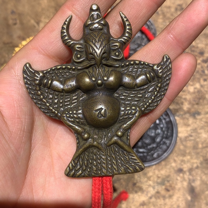 琉璃颈饰喜欢的朋友