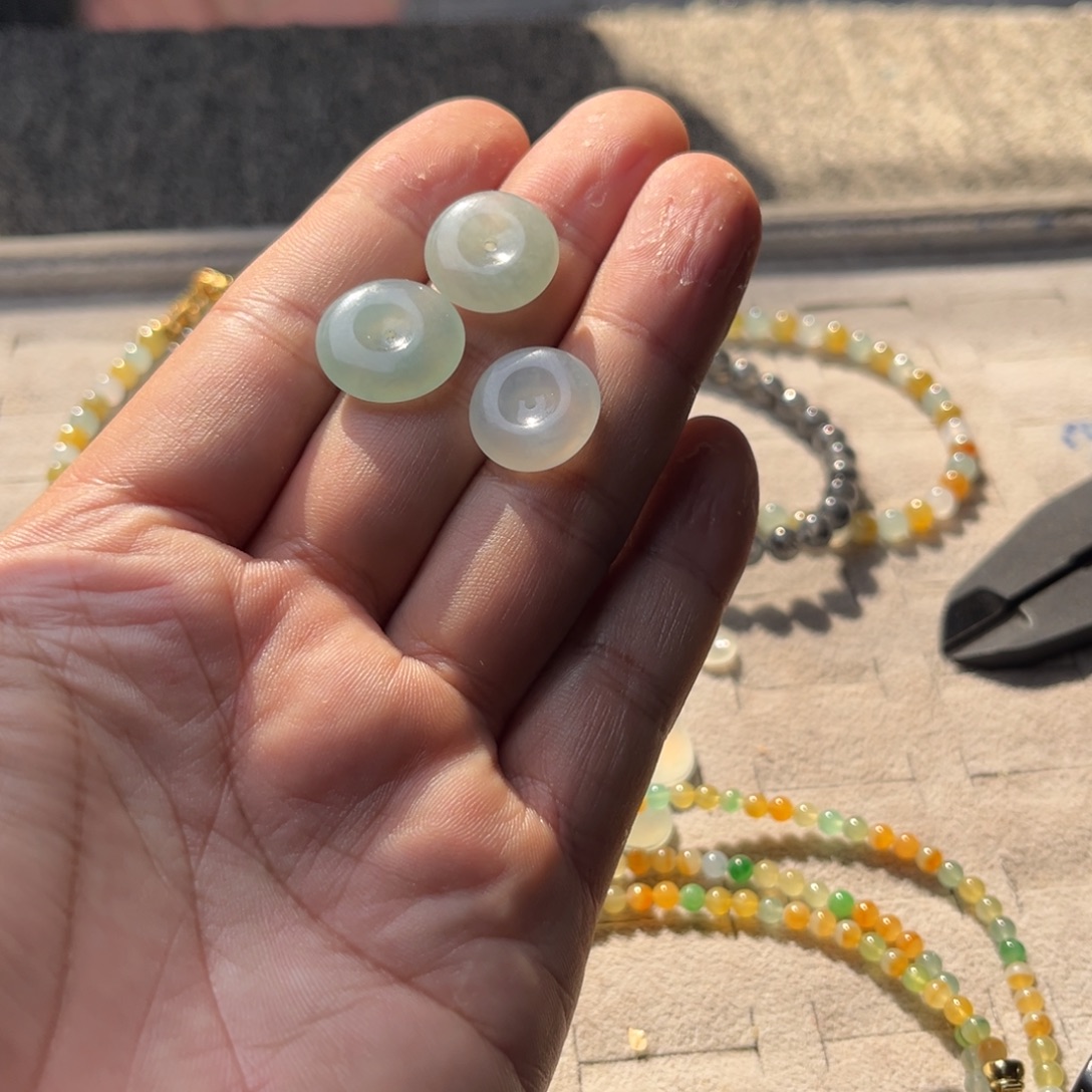 定制翡翠未镶嵌翡翠平安扣