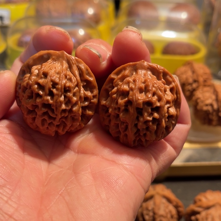 文玩核桃把件全品秦闷36