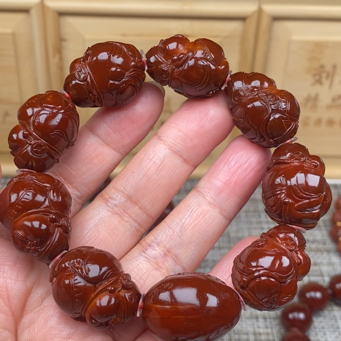 温***雨吊坠橄榄核财神20