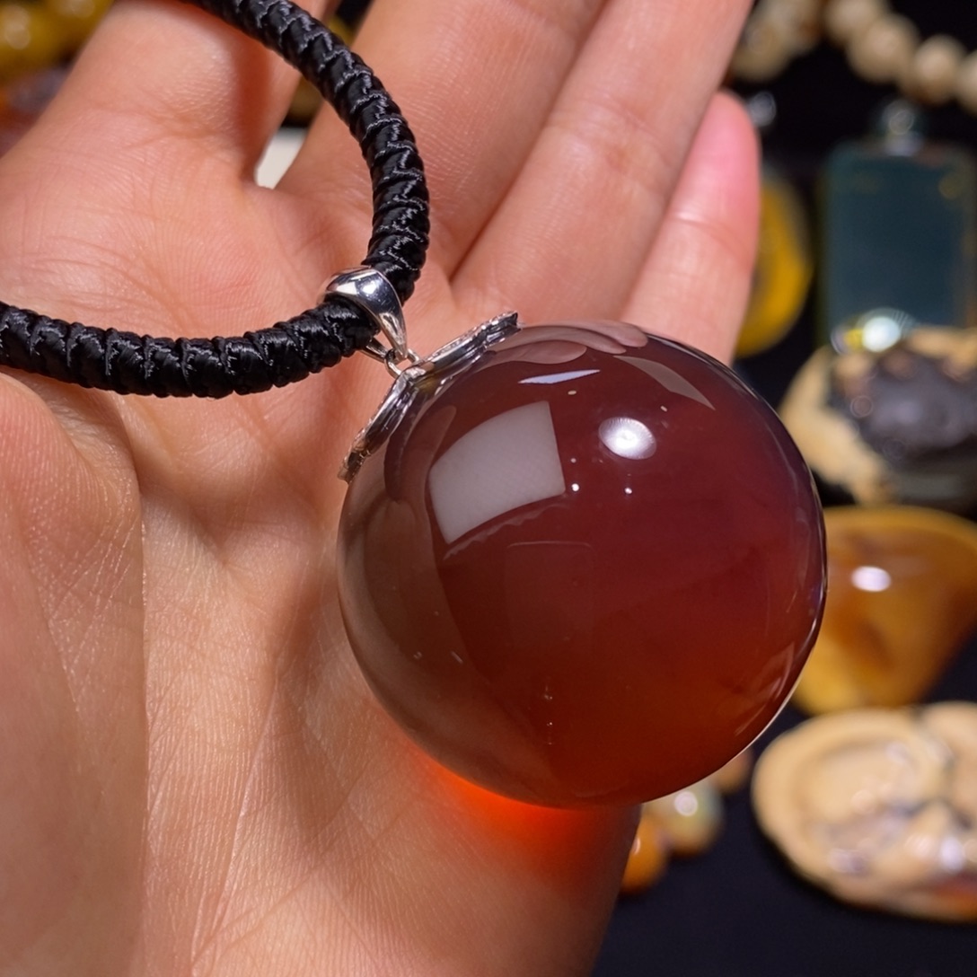 琥珀未镶嵌颈饰33mm