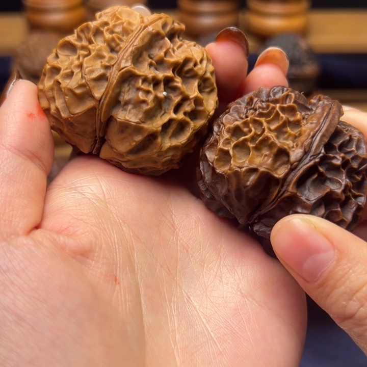 吊坠文玩核桃凤凰牡丹