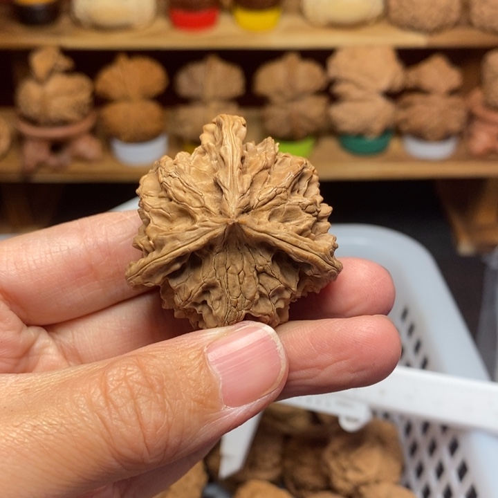 刚***好文玩核桃把件文玩