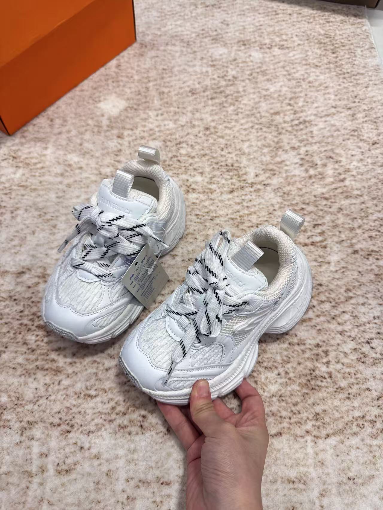 25071高端儿童时尚百搭舒适四季款运动老爹鞋