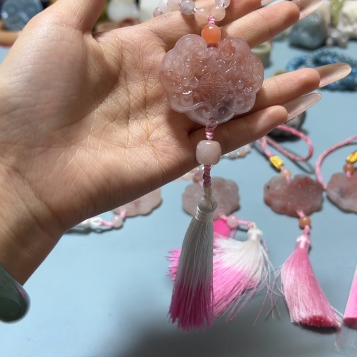 长***ᝰ石英岩玉合金手链