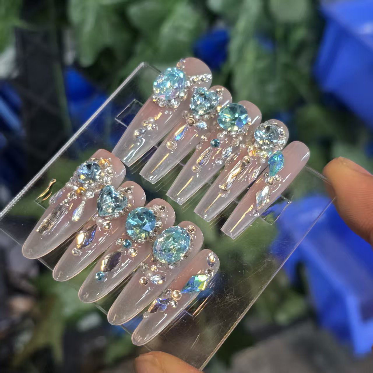 星回大海丶(奥杰+小钢珠+无缝隙)珠宝级丶手工穿戴甲默认微瑕