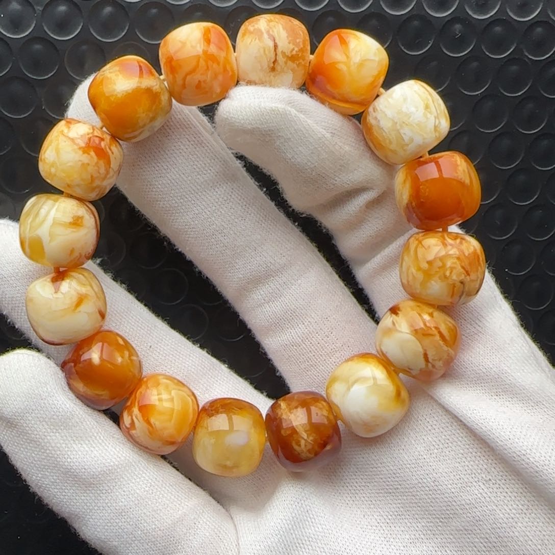 琥珀裸石未镶嵌»****«琥珀蜜蜡