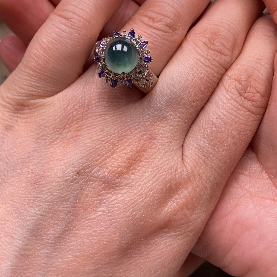 翡翠戒指未镶嵌翡翠蛋面