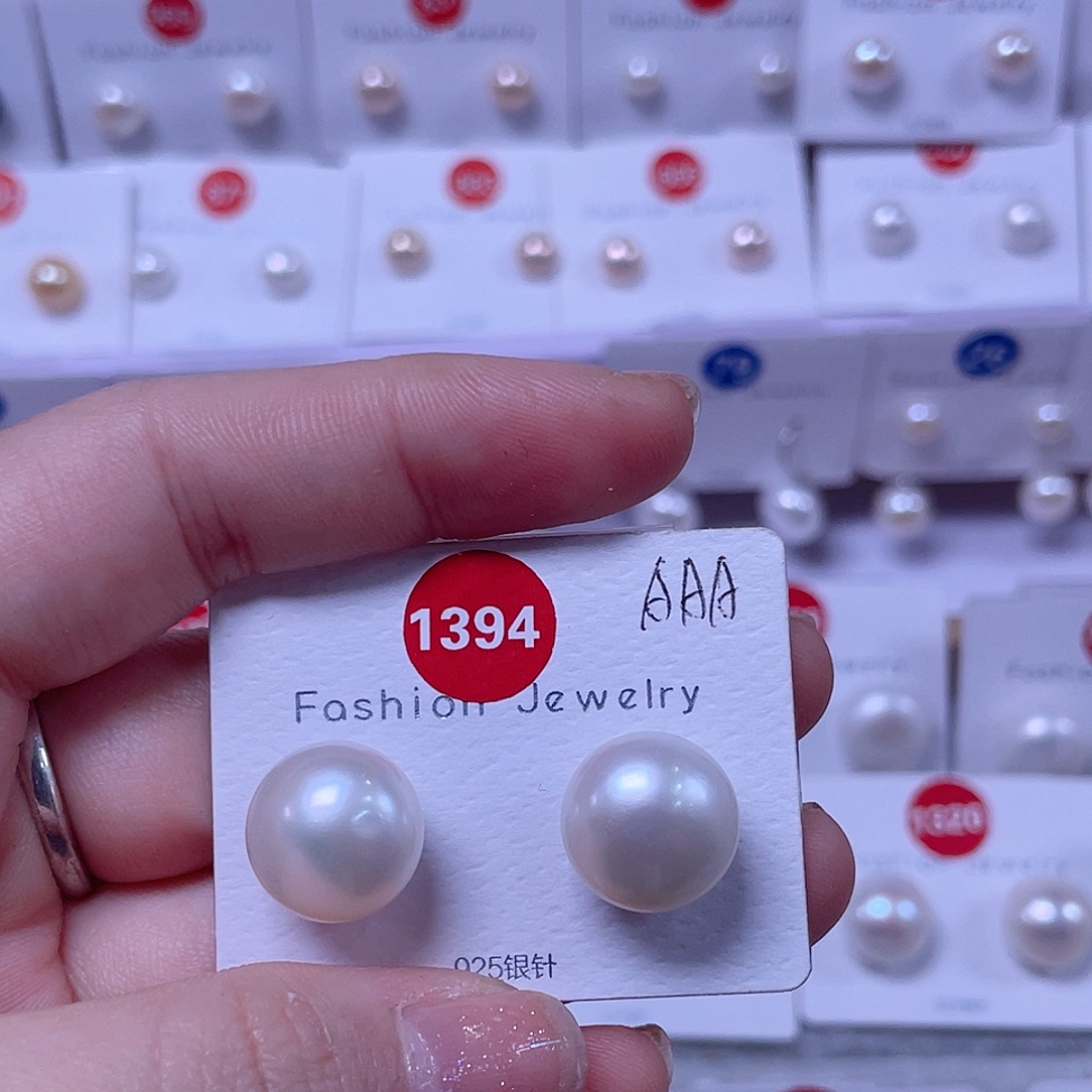 ****耳饰银S925镶嵌淡水珍珠