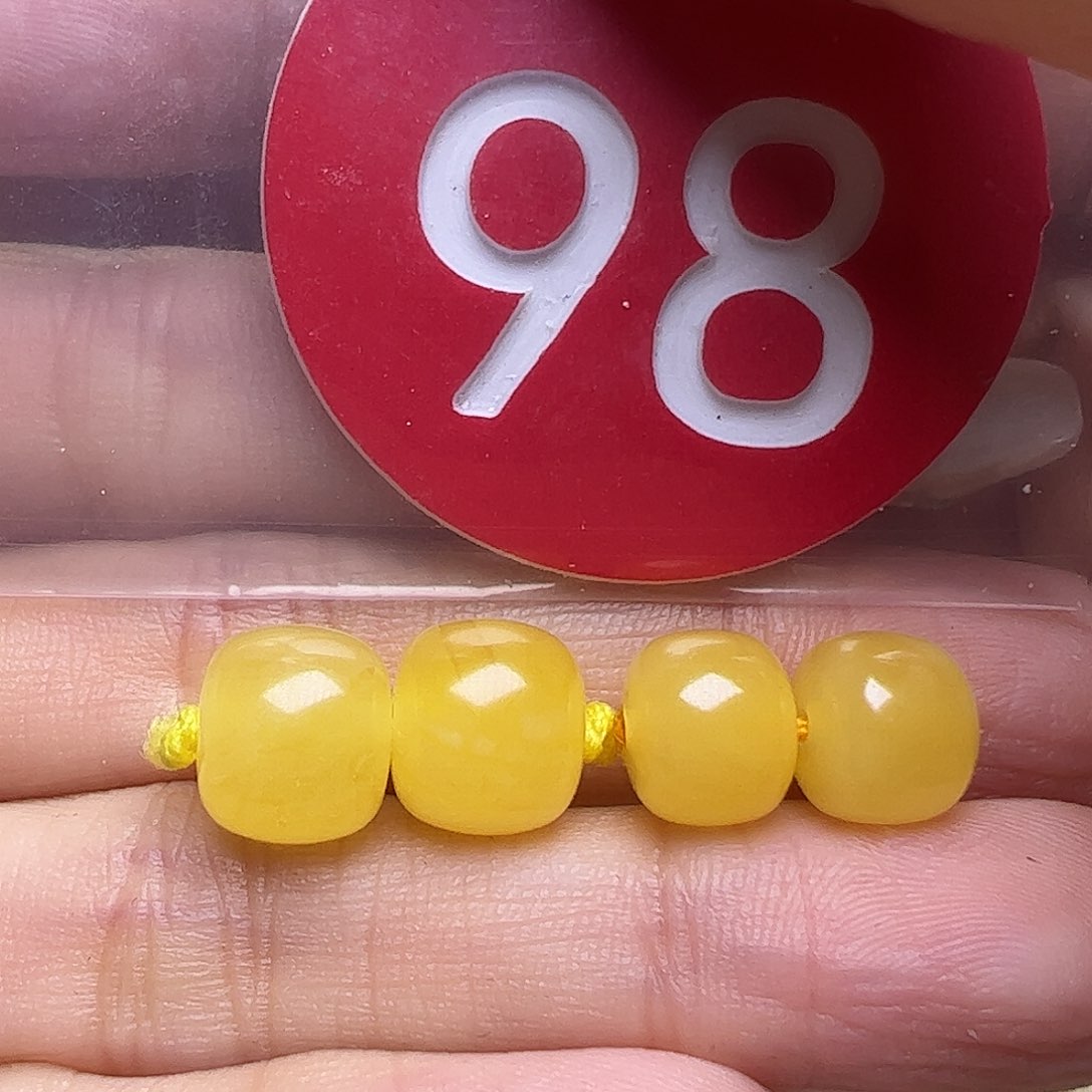 蜜蜡未镶嵌珠宝奇石美**生8mm9mm老型