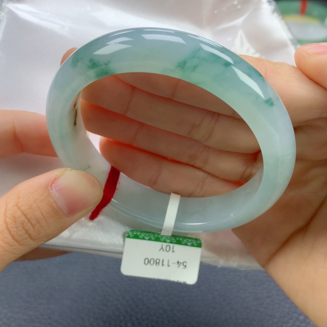 翡翠手镯未镶嵌54.6正