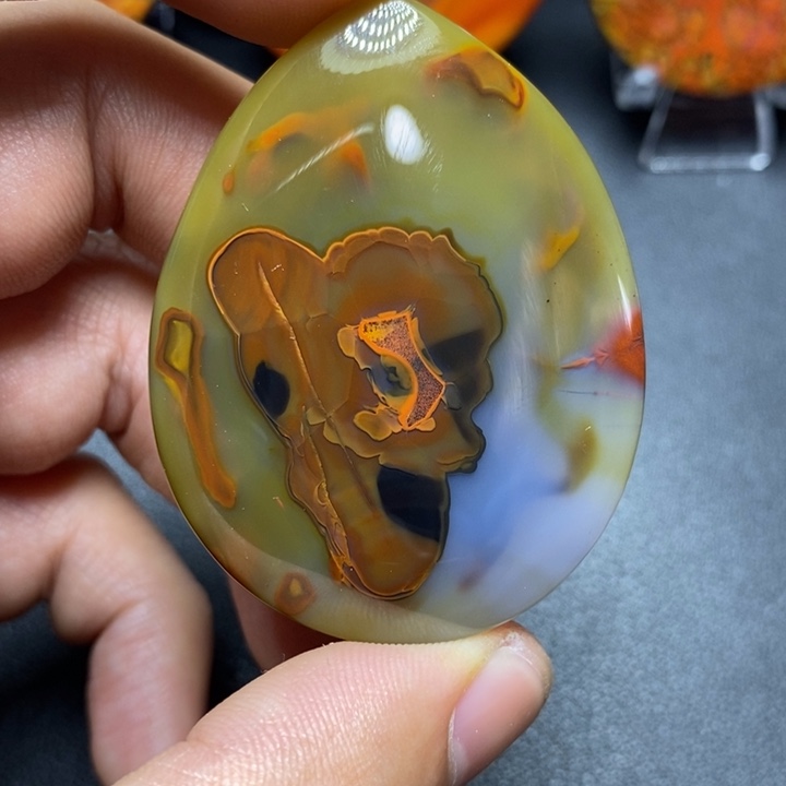 玛瑙/玉髓颈饰未镶嵌