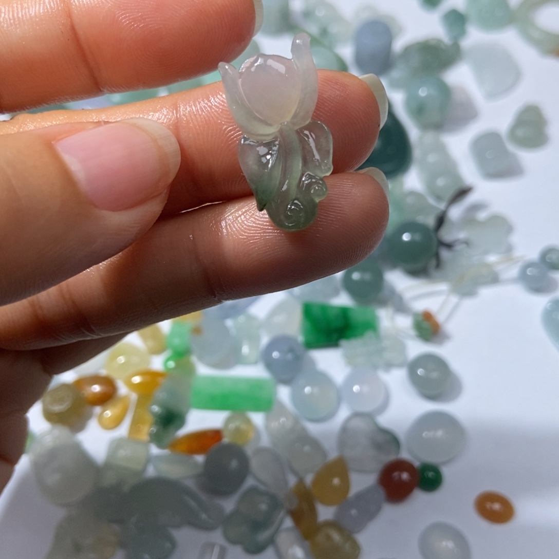 定制翡翠未镶嵌翡翠22.4*11.8*4.7