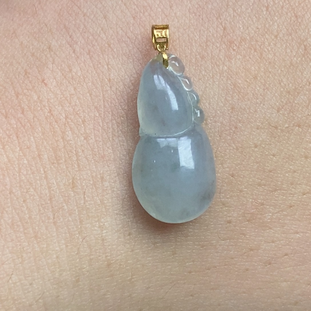 翡翠18K金镶嵌颈饰葫芦9