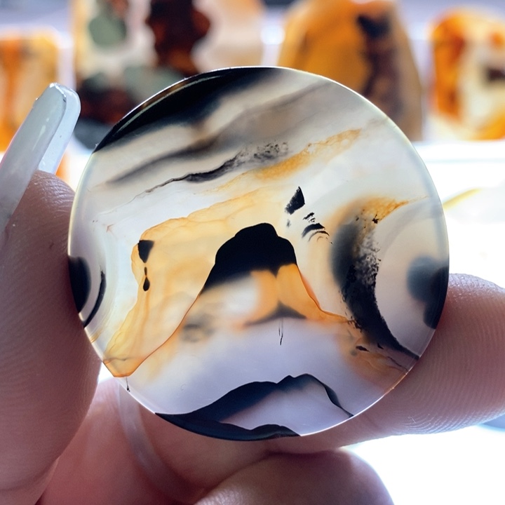 玛瑙/玉髓颈饰未镶嵌